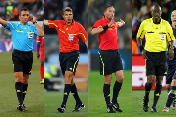 Wasit Sepak Bola
